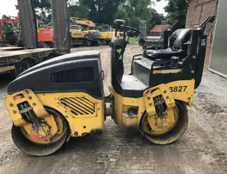 Дорожный каток Bomag BW 100 AD