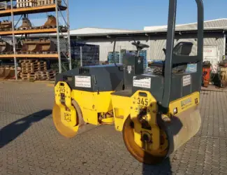 Дорожный каток Bomag BW135
