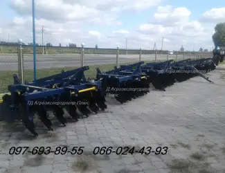Продаємо двухрядні навісні та причіпні дискові борони АГД