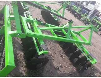 Польська дискова борона 1.8 м фірми Bomet з катком