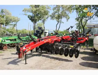 Глибокорозпушувач CASE IH Ecolo Tiger 730 Ширина 5.3 м 7 лап Агро Кар