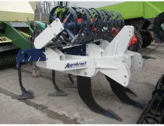 Глубокорыхлитель Agrokraft Delta-Novum