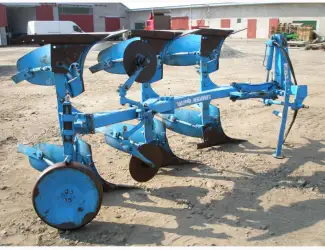 Зображення для оголошення Плуг обертовий 3-корпусний Lemken Opal 090