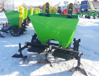Сажалка картофеля навесная двухрядная Bomet Польша