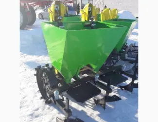 Тракторная навесная сажалка картофеля Bomet Польша