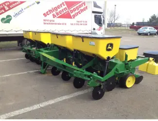 Зображення для оголошення Амереканская Сеялка пропашная John Deere 7000 (8-рядная