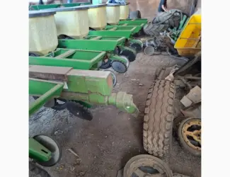 Зображення для оголошення Сівалка просапна John Deere 7200/12 рядна пневма