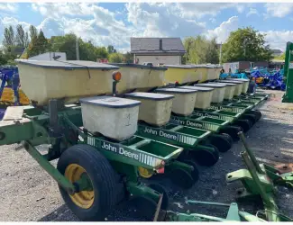 Зображення для оголошення Сівалка просапна 8 рядна John Deere 7000