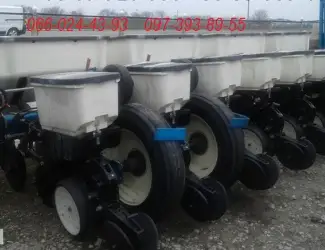 Сеялка пропашная Kinze 3000