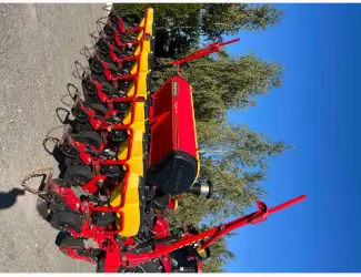 Причіпна сівалка Vaderstad Tempo F8