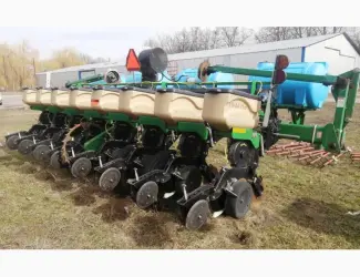 Сівалка точного висіву Great Plains YP825
