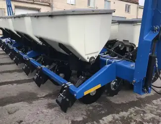 Сівалка Kinze 3000