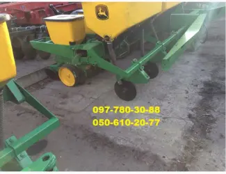 Сеялка пропашная механическая John Deere 7000 (Б/У)