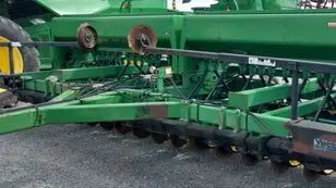 Сівалка механічна JOHN DEERE 750