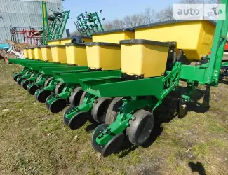 Зображення для оголошення John Deere 7200