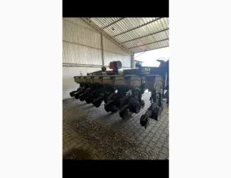 Зображення для оголошення Причипна сівалка Great Plains YP825