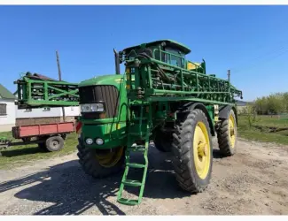 Зображення для оголошення Самохідний оприскувач John Deere 5430