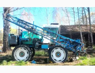 Самохідний обприскувач Berthoud Boxer 2020