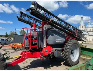 Опрыскиватель прицепной Horsch Leeb 4AX
