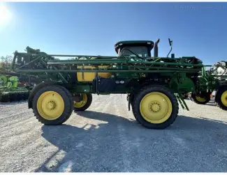 Зображення для оголошення Обприскувач самохідний John Deere 4030R (2014)