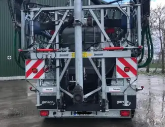 Причіпний розкидач органічних добрив Vogelsang SwingUp 18m Schleppschuh BaseRunner