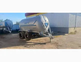 Бочка навозу МЖТ-12 (12м3) з розкидачем та мішалкою