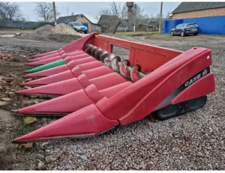 Жатка кукурузная Case IH 2208