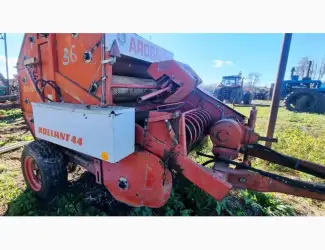 Преспідбирач рулонний Claas Rollant 44 Arobale