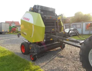 Зображення для оголошення Прес-підбирач Claas VARIANT 370
