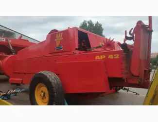 Зображення для оголошення Прес підбирач прес подборщик тюкопрес Welger 42