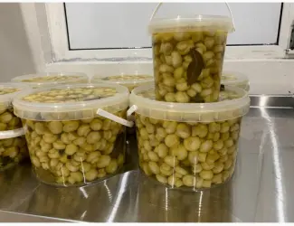 Зображення для оголошення Продам гриби шампіньйони мариновані в пластикових відерцях