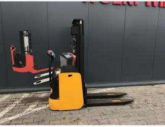 Зображення для оголошення Штабелер електричний HYSTER S 1.6т 3, 0м-висота підйому