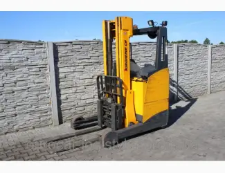 Зображення для оголошення Ричтрак Jungheinrich ETV116 Triplex 2009р 1, 6т 5, 3м