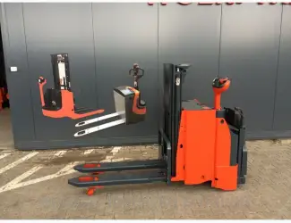 Зображення для оголошення Штабелер электрический LINDE L 12 L1, 2т 2м