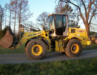 Фронтальный погрузчик New Holland W130