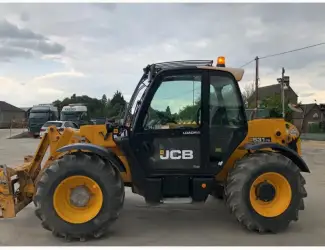 Купить Телескопический погрузчик JCB 531-70 2015 года