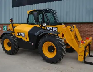 Телескопический погрузчик JCB 531-70