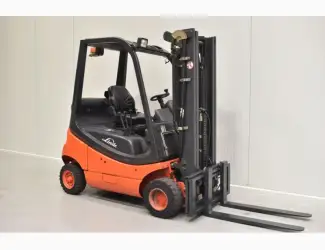 Вилочный погрузчик Linde H 18 T-03