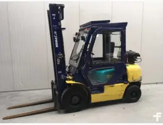 Вилочный погрузчик Komatsu FG25T-12