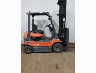 Вилочный погрузчик Toyota 7FB20