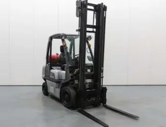 Вилочный погрузчик Nissan U1D2A25LQ 2012 года