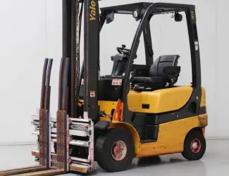 Вилочный погрузчик Yale GDP18VX