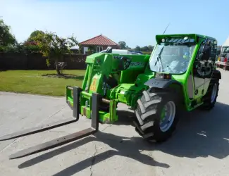 Телескопический погрузчик Merlo 32.6 L PLUS
