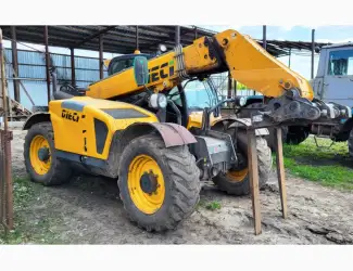 Телескопічний навантажувач Dieci Agri Star 37.7
