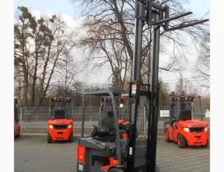 Зображення для оголошення Электропогрузчик Toyota 7FBEF15