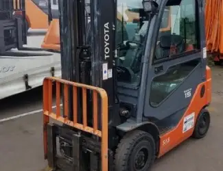 Зображення для оголошення Навантажувач газовий вилковий бу 1.5т. Toyota 8FGF15 2017 року 5 метрів підйом