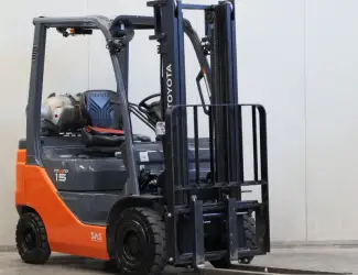 Зображення для оголошення Вилковий газовий навантажувач 1.5т. Toyota 02-8FGF15 2022 року 575 мотогодин