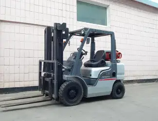 Зображення для оголошення Вилочный погрузчик бу NISSAN NL02A25D (газ/бензин)