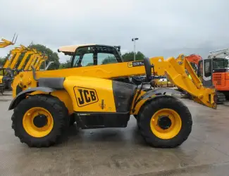 Зображення для оголошення Телескопический погрузчик JCB 531-70 AGRI SUPER 2009 года