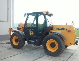 Зображення для оголошення В наличии телескопический погрузчик JCB 531-70 Agri 2006 года